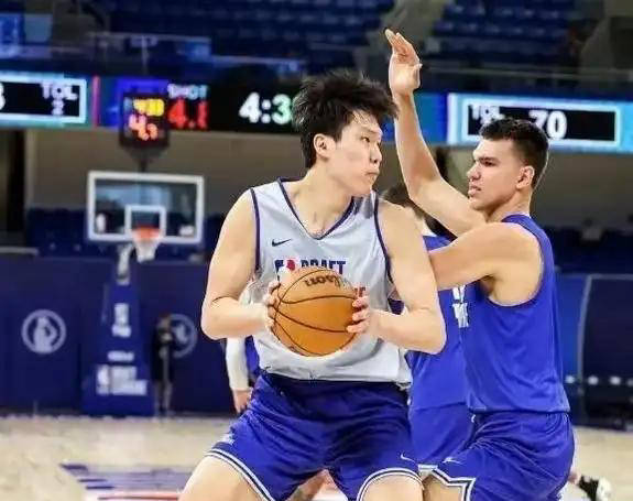 关于卡尔蒂斯伤病名单更新，关键球员状态备受关注的信息