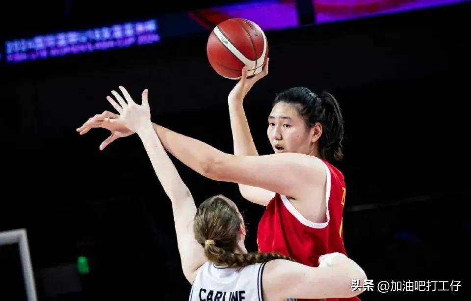 开云体育-包含联赛中女篮各队实力严重失衡，制约了球员的成长的词条
