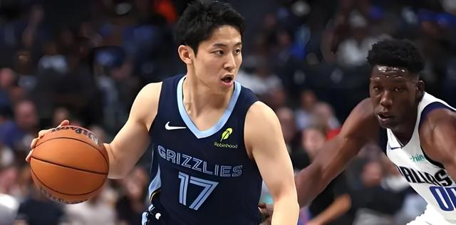 日本后卫河村勇辉跟公牛签下双向合同的简单介绍